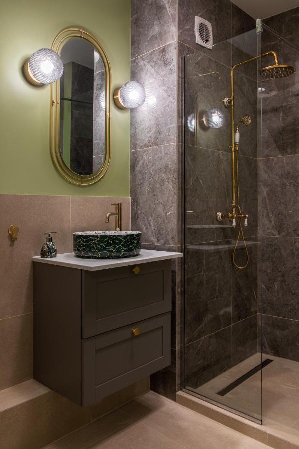 Designer Flat For 4, Heart Of Bucharest, Kitchenヴィラ エクステリア 写真